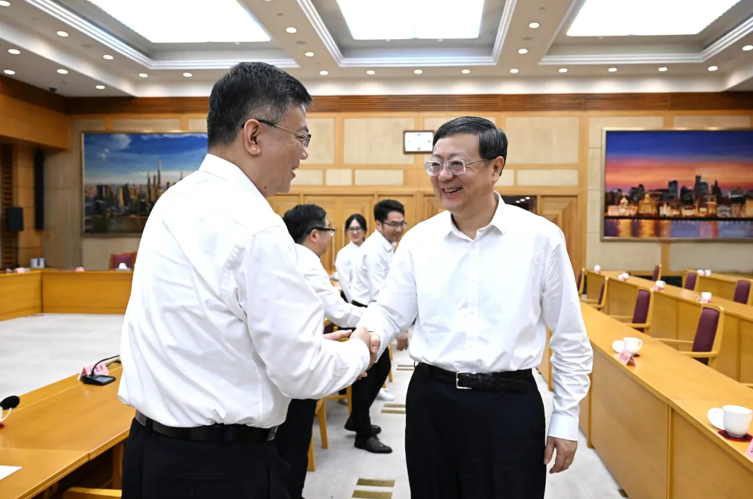 座谈会3.jpg