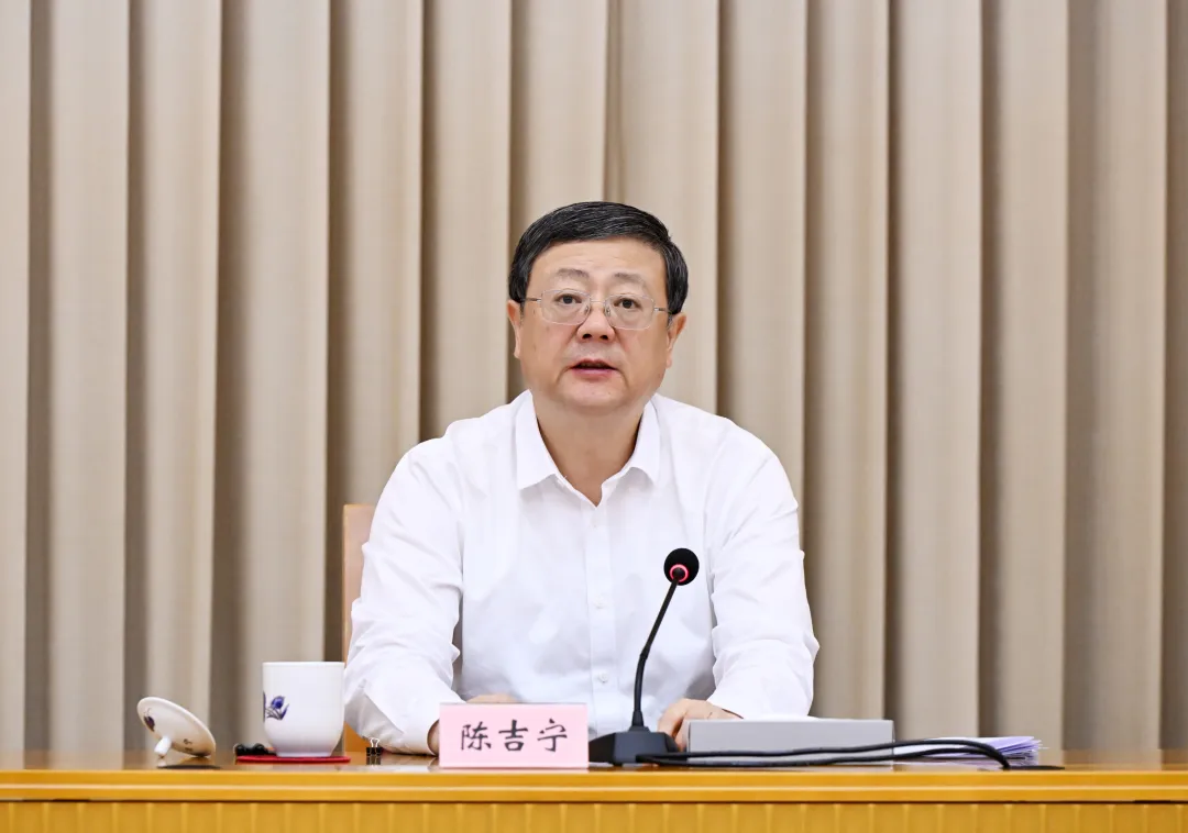座谈会2.jpg
